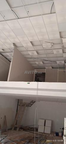faux plafond et séparation en aluminium