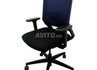 كرسي Viasit مع ظهر شبكي ودعم قطني