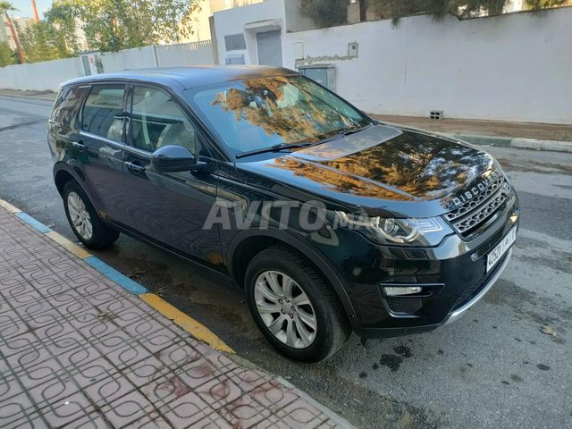 Voiture Land Rover Discovery 2016 à Rabat Diesel - 9 chevaux