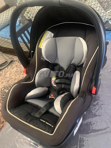 Siege auto en tres bonne etat a vendre Pi ces et Accessoires