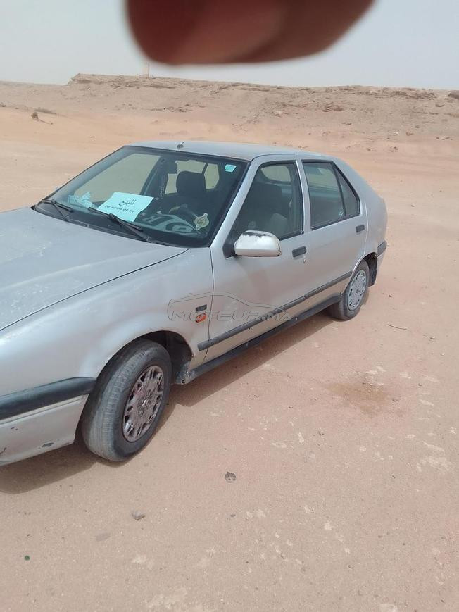 Renault 19