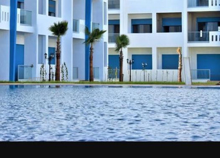 bel appartement avec piscine 