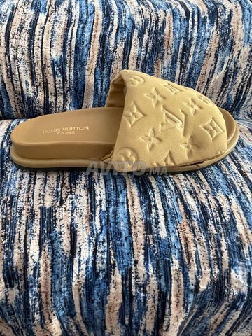 Sandale Louis Vuitton Pour Femme, Chaussures à Casablanca