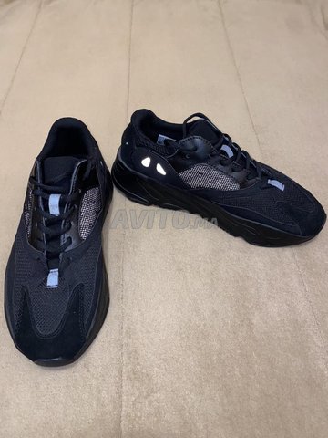 Chaussure adidas yeezy 700 hot sale