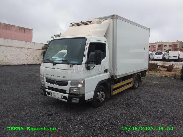 Voiture Mitsubishi Canter 2019 à Casablanca  Diesel  - 12 chevaux