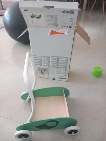 trotteur IKEA Avito.ma