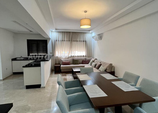 Appartement deux chambres salon luxueux