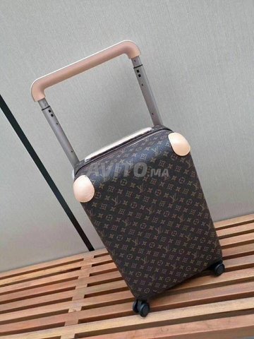 Valises Louis Vuitton en vrai Cuir, Sacs et Accessoires à Casablanca