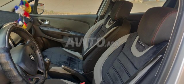 Renault Clio Diesel Manuelle 2015 à Khouribga