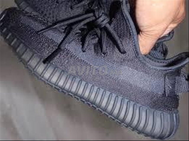 Pointure best sale yeezy 350