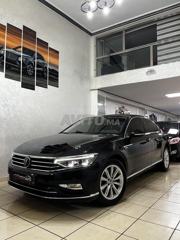 Voiture Volkswagen Passat 2022 à Tanger Diesel - 8 chevaux