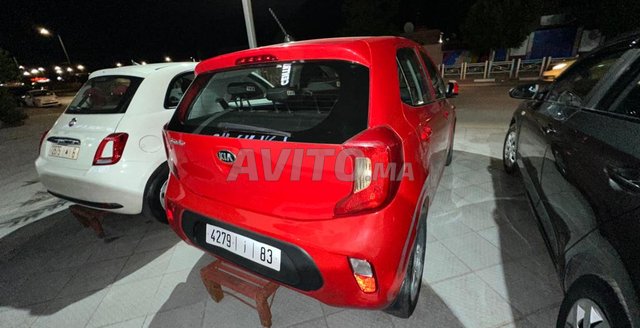 Voiture Kia Picanto 2019 à Marrakech Essence - 6 chevaux