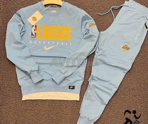 Ensemble jogging online lakers