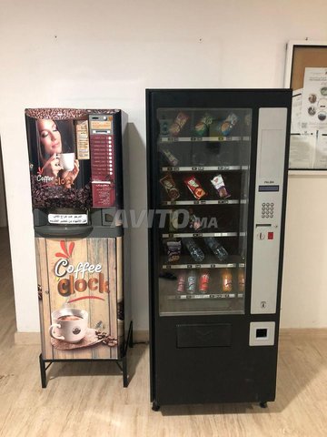 Distributeur automatiques de boissons et snacks