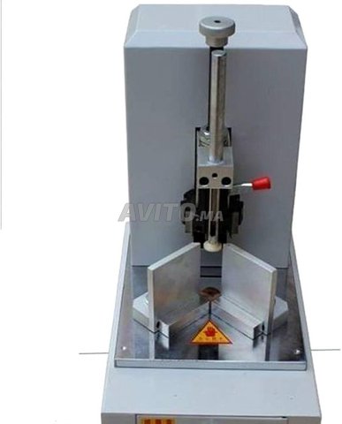 Machine électrique automatique pour ronde les coin