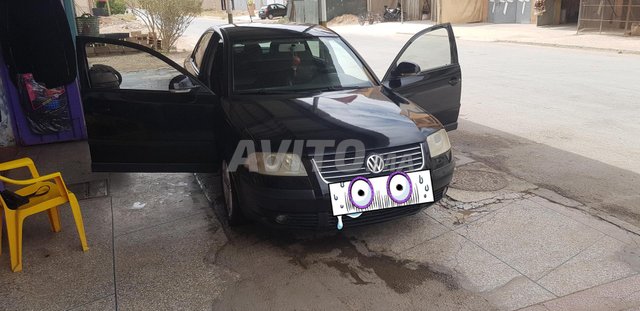 Voiture Volkswagen Passat 2005 à Béni Mellal Diesel - 8 chevaux