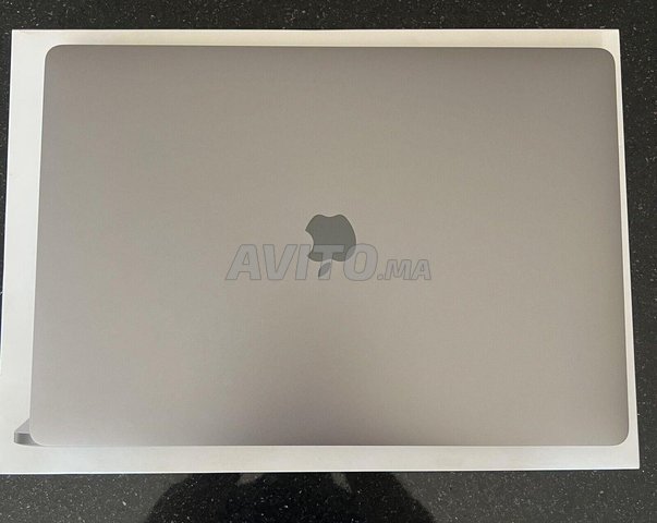 MacBook Pro 16 pouces Intel i9 16 Go Ram 1To