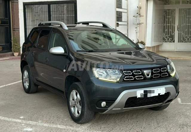 Voiture Dacia Duster 2019 à Béni Mellal Diesel - 6 chevaux
