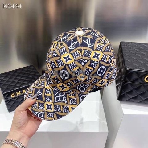 Prix casquette louis clearance vuitton