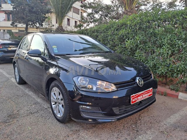 Voiture Volkswagen GOLF 7 2017 à Casablanca Diesel - 6 chevaux