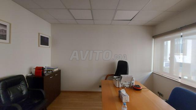 Immeuble 1593 m² utile proche Abdelmoumen - 2