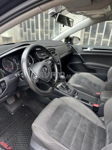 Voiture Volkswagen GOLF 7 2016 à Casablanca Diesel - 8 chevaux