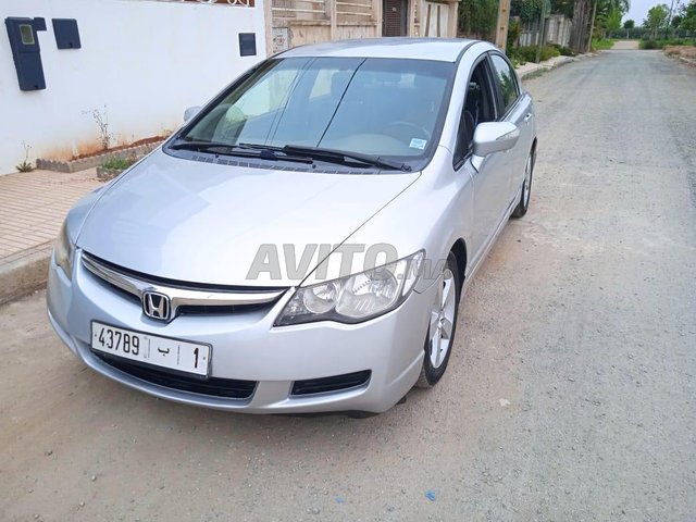 Voiture Honda Civic 2006 à Rabat Essence - 10 chevaux
