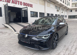 Volkswagen Golf 8 R ESSENCE