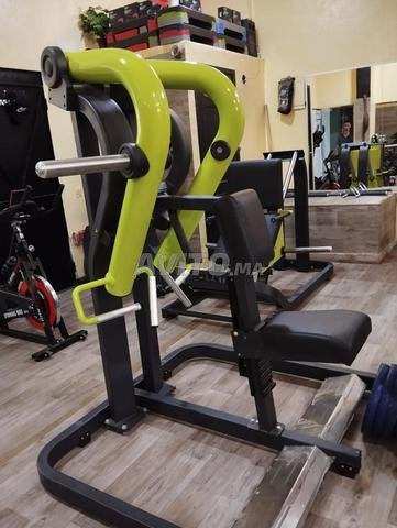 آلات تدريب القوة من توب جيم جديدة