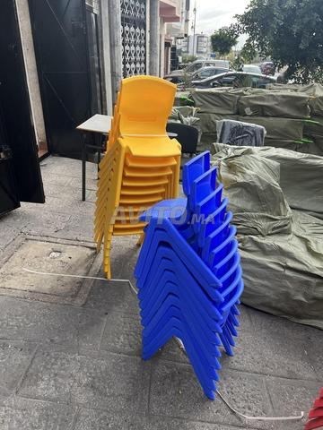 Chaise plastique crèche maternelle scolaire