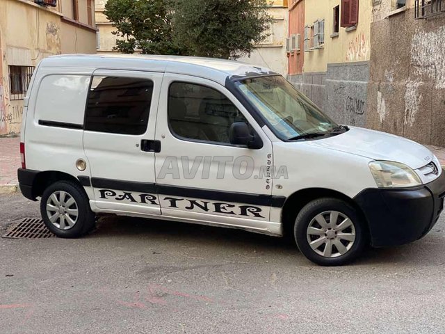 Voiture Peugeot Partner 2005 à Casablanca Diesel - 6 chevaux