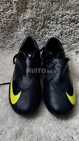 Godasse cheap nike mercurial