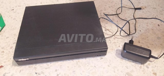 DVR Dahua pour 8 caméras bon état 