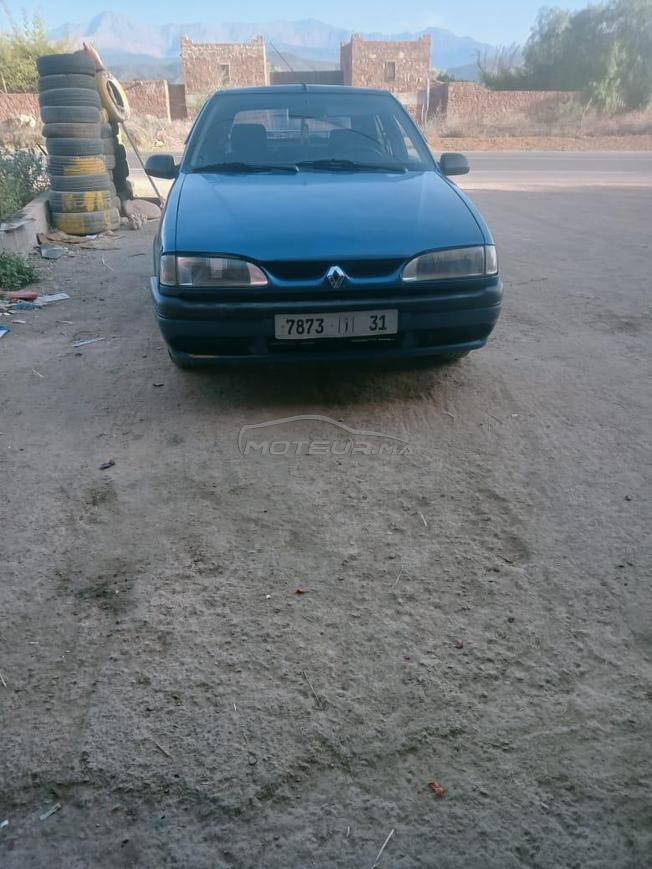 Renault 19