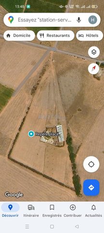 Terrain et ferme  en Vente à Lakhiaita