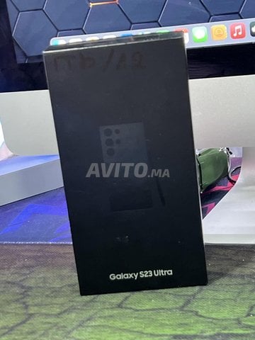 samsung s22 ultra 1TB 12 ram 