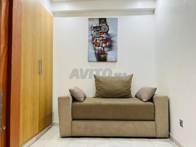 Appartement meublé à louer - image 5