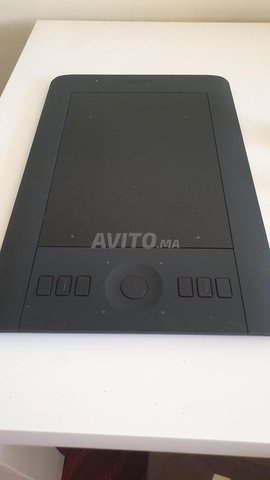 TABLET GRAPHIC WACOM INTUOS PRO SMALL