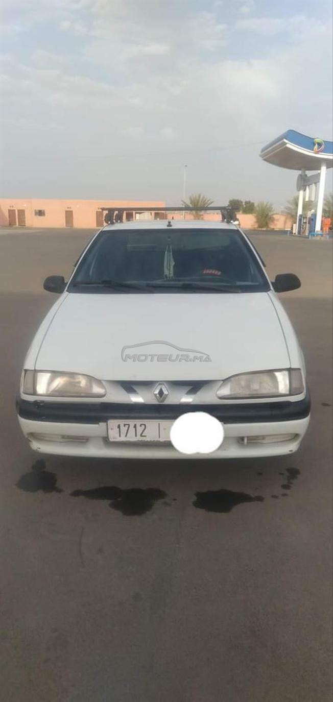Renault 19 