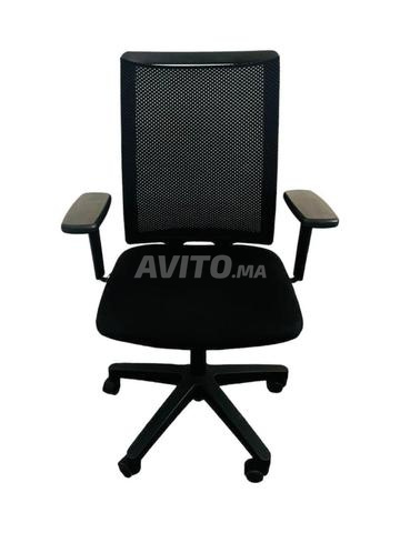 Chaise à roulette pro Sentis forma 5 mesh noir