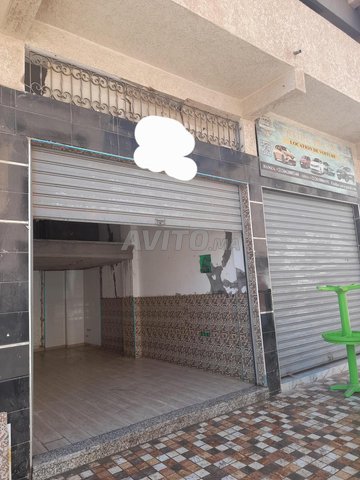 magasin à vendre manazil deroua | Magasins, Commerces et Locaux