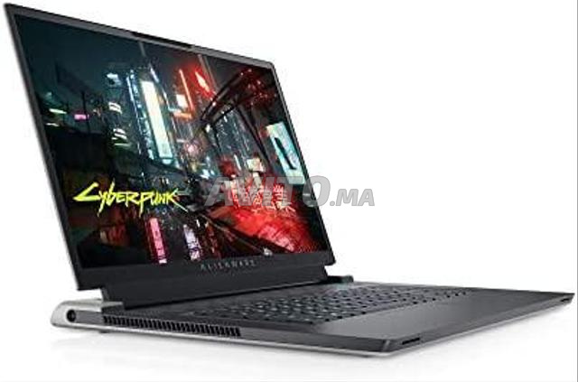 Dell Alienware x17 Gaming Laptop i9-12900HK - 2