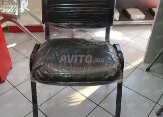 Des chaises ISO à ne pas rater contact soufian