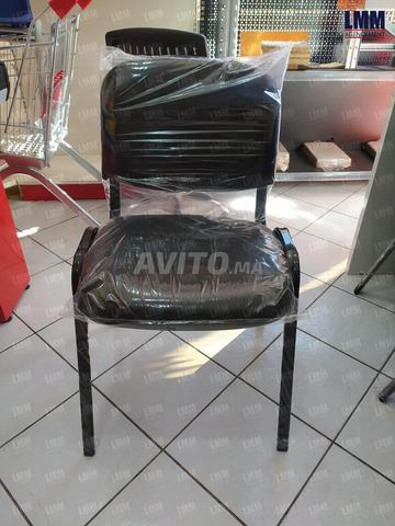 Des chaises ISO à ne pas rater contact soufian