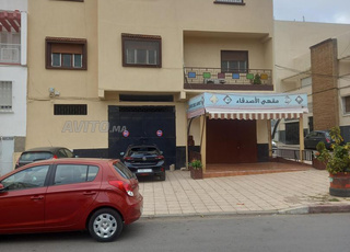 maison rez de chaussé et 3 étg à Rabat