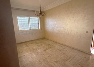 un joli appart avec piscine à louer à Mohammedia 