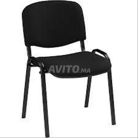 Chaises Conformes aux Normes ISO à Vendre