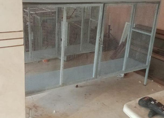 Cages de fer en différente tailles .