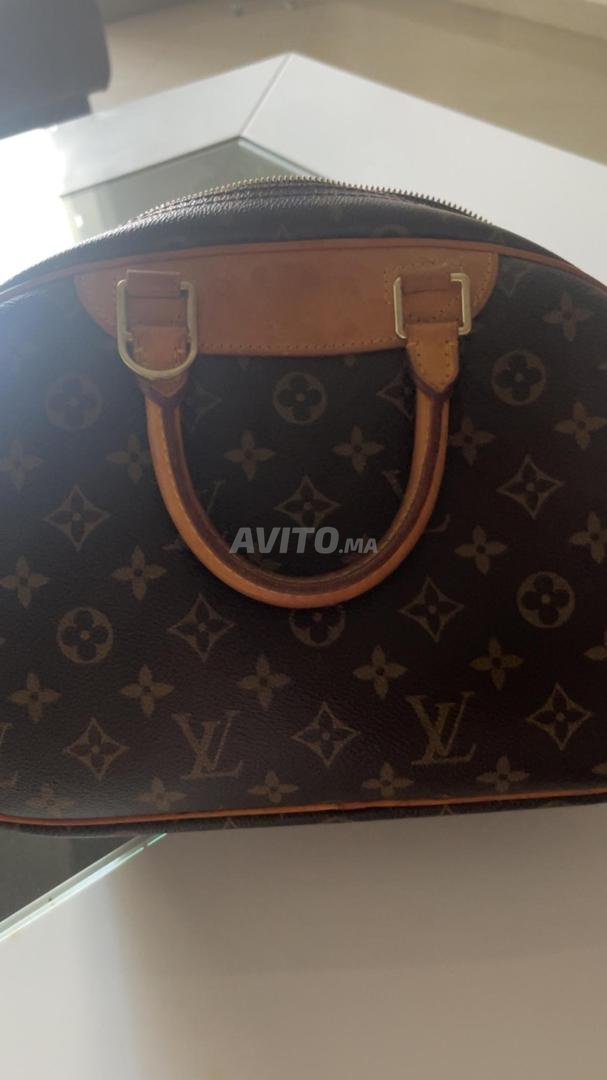 Louis vuitton sac a dos pas cher à vendre au Maroc : (2 Annonces)