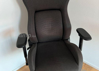 CHAISE GAMING Razer Iskur Black 